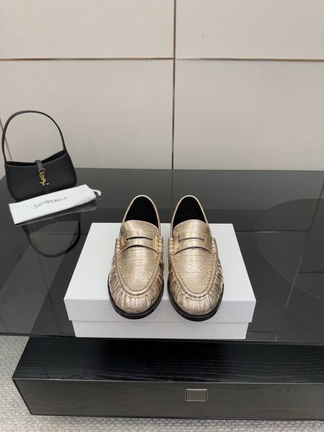 Saint Laurent*Ysl Saint Laurent 25Ss New Arrival Ysl Small Logo Loafers The icon