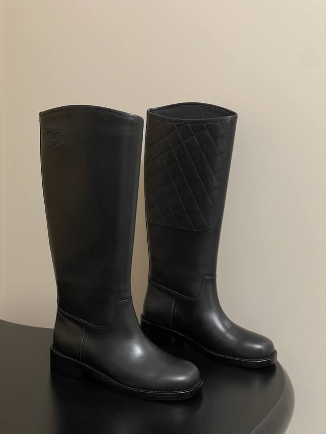 Top Quality Chanel Classic Side-Swept Diamond Quilted Double C Riding Boots, Pla