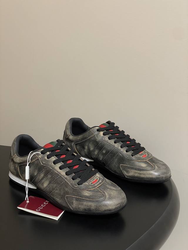 Top quality with high-end airplane box. Gucci Shift series couple's sneakers, la