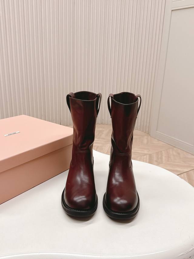Selling Miu Miu 2026 Spring/Summer runway slouch boots. These slip-on ankle boot