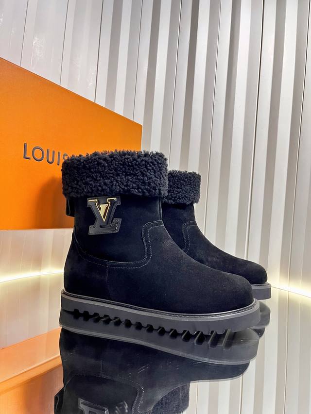 Top-tier LV autumn/winter new wool ankle boots, imported lambskin and leather, o