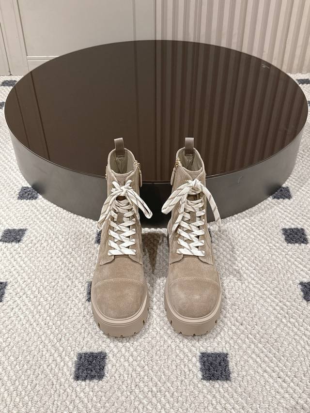 Cowhide suede. Leather upper. Sizes 35-40. Custom-made Prada 2025 new lace-up pl