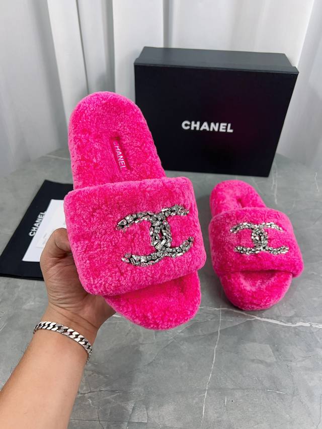 Chanel Hot Selling Item! Chanel Platform Furry Slippers - Wool Slippers - 3C Aut