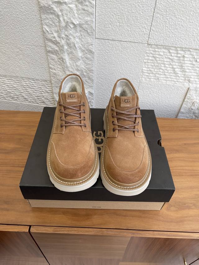 Top Version: Ugg 2025 Autumn New Unisex Hybrid Chelsea Lug Lace-up Casual Boots.