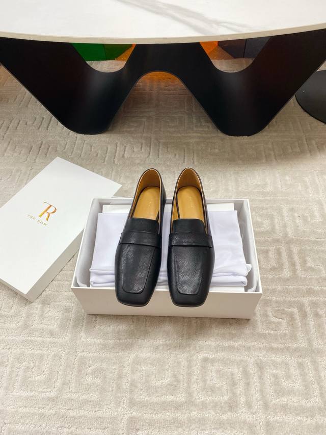 Factory direct The Row niche streetwear brand 25Vs Autumn New Collection flat sh