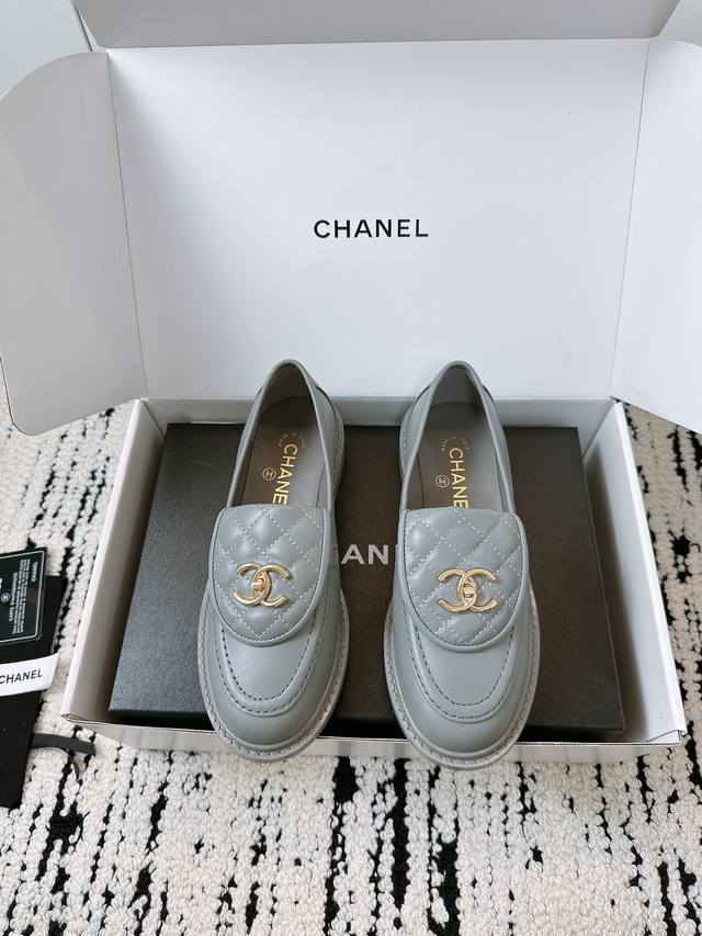 Top Quality Chanel Spring New Loafers - Classic Style from Celebrities and Influ