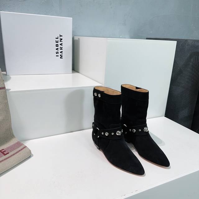 High-quality factory! Top quality Isabel Marant 25Ss Autumn/Winter Simple Pointe