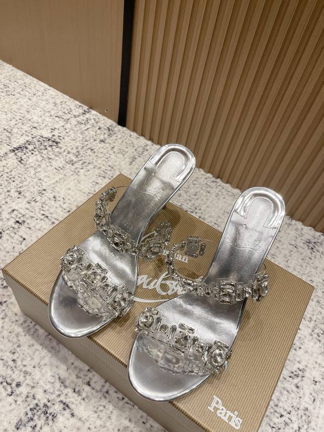 Top-tier version: Christian Louboutin 2025S original replica, heavily crafted Cl