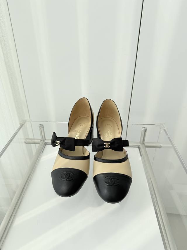 Chanel 2025 Spring New Arrival ~~~ New Chanel style! 1:1 replica of the original