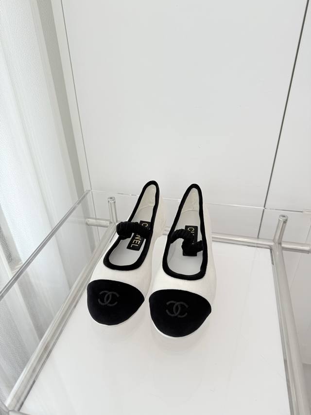 Chanel 2025 Spring/Summer New Arrival ~~~Top Quality on the Market~~~ 1:1 replic