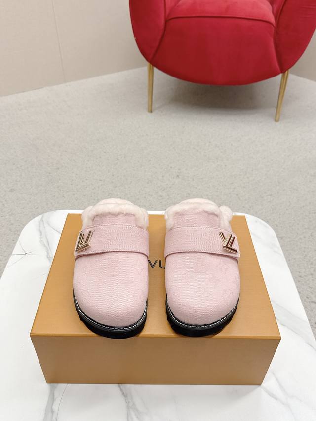 Louis Vuitton 25 Fall/Winter New Arrival - Latest Monogram Canvas Mule Wool Slip