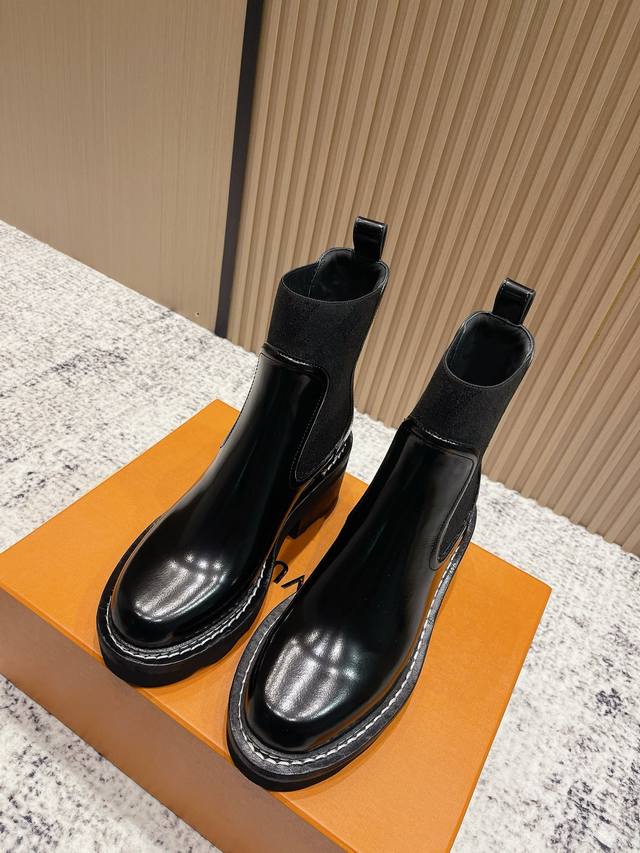 Upgraded Version: Lv Classic Style New Upgraded Zp 1:1 Replica Leather. Made of