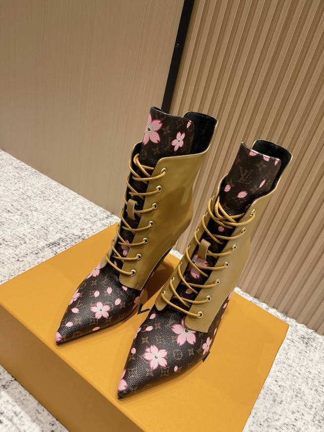 Proxy Purchase Grade: LV Louis Vuitton 25Ss New Autumn/Winter High-Heeled Martin