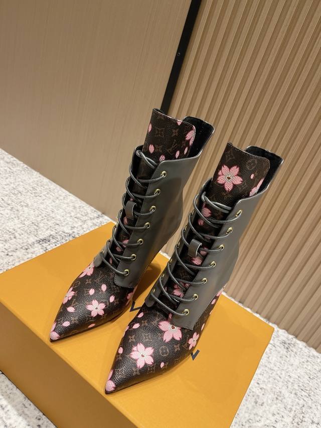 Proxy Purchase Grade: LV Louis Vuitton 25Ss New Autumn/Winter High-Heeled Martin