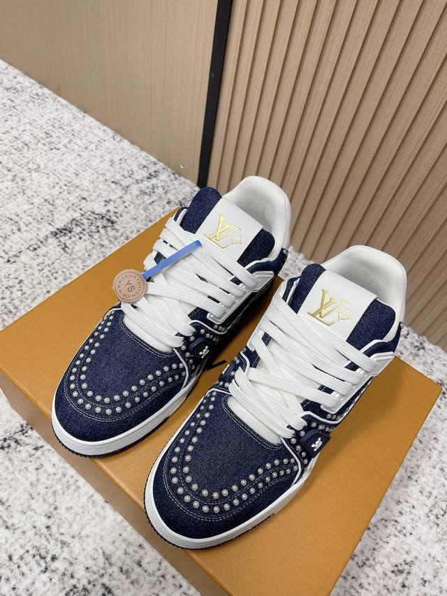 Top-tier version: LV Trainer~~Newly upgraded version~~Classic return! couple's s