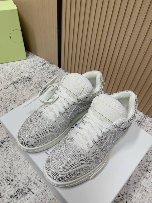 Top-tier version: official website synchronized update of the Off-White CO Virgi