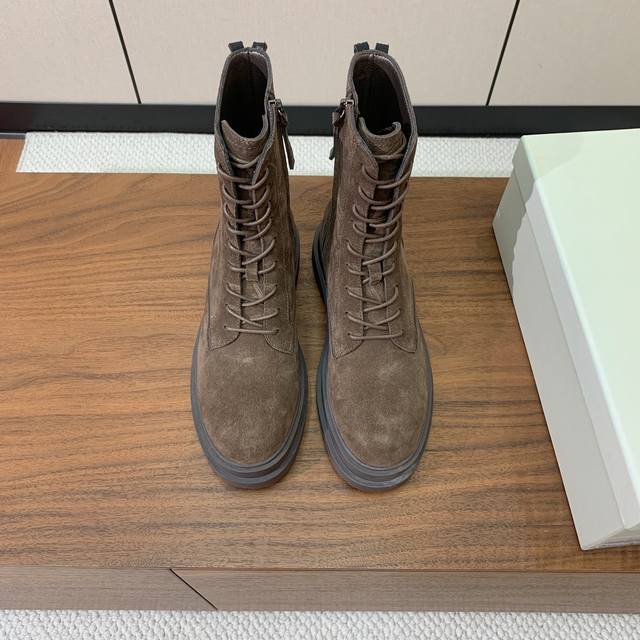 Brunell* Cucinell* New Lace-up Ankle Boots. Upper: cowhide suede, leather. Linin