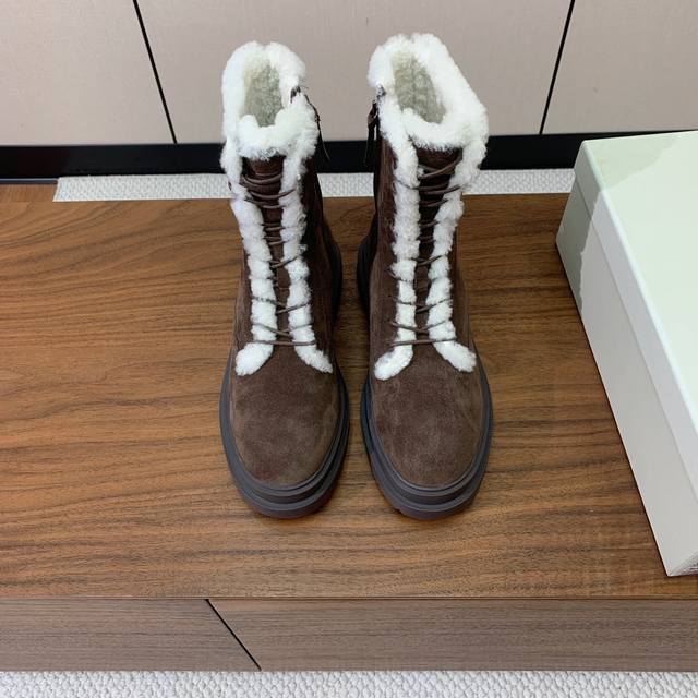 Brunell* Cucinell* Lace-up Ankle Boots with Fleece Lining. Upper: cow suede, lea