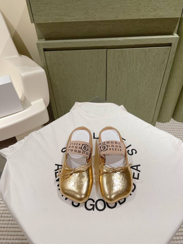 224 Maison Margiela's latest slippers, synchronized with boutiques! These trendy