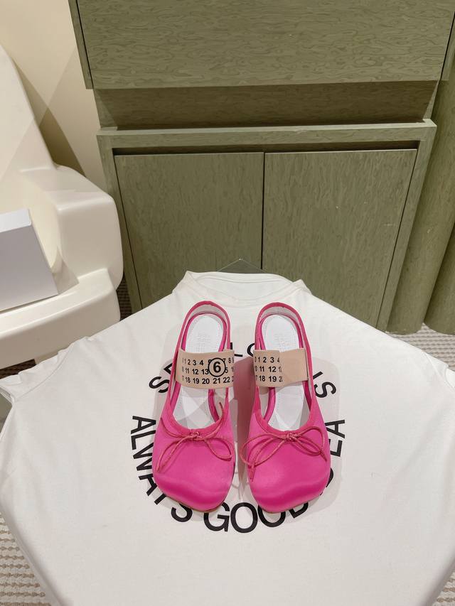 224 Maison Margiela's latest slippers, synchronized with boutiques! These trendy