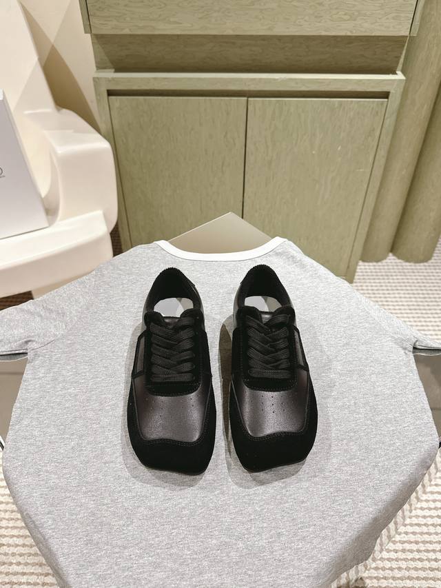Couple style 224 Maison Margiela latest casual shoes, same style as in official