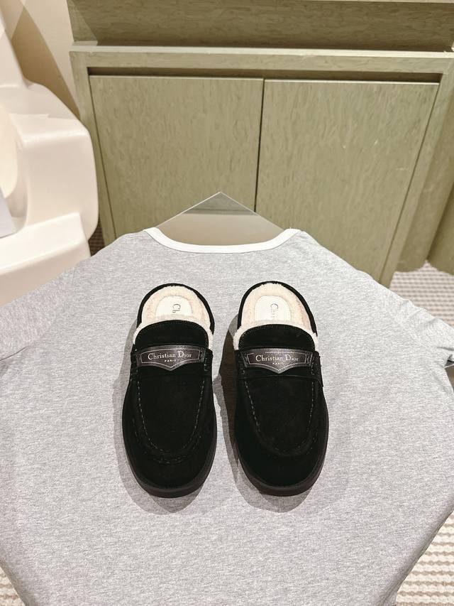 224 Dior Leather Slip-on Loafers, Haute Couture New Arrival, Exclusive Edition w