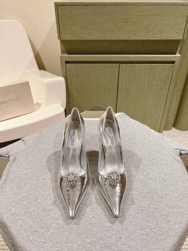 225 Early Spring Crystal Rhinestone Buckle Pointed Toe Jimmy Choo Lambskin Singl