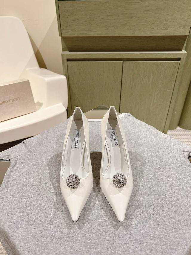 225 Early Spring Crystal Rhinestone Buckle Pointed Toe Jimmy Choo Lambskin Singl