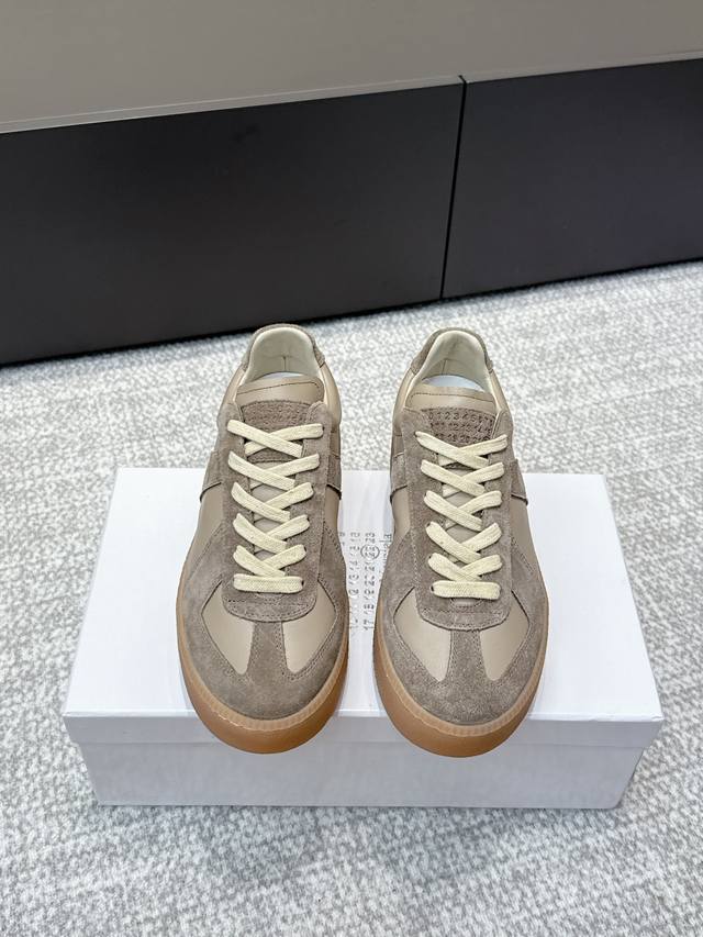 High-quality Maisonmargiela 2025 Autumn/Winter Thick-soled German Training Shoes