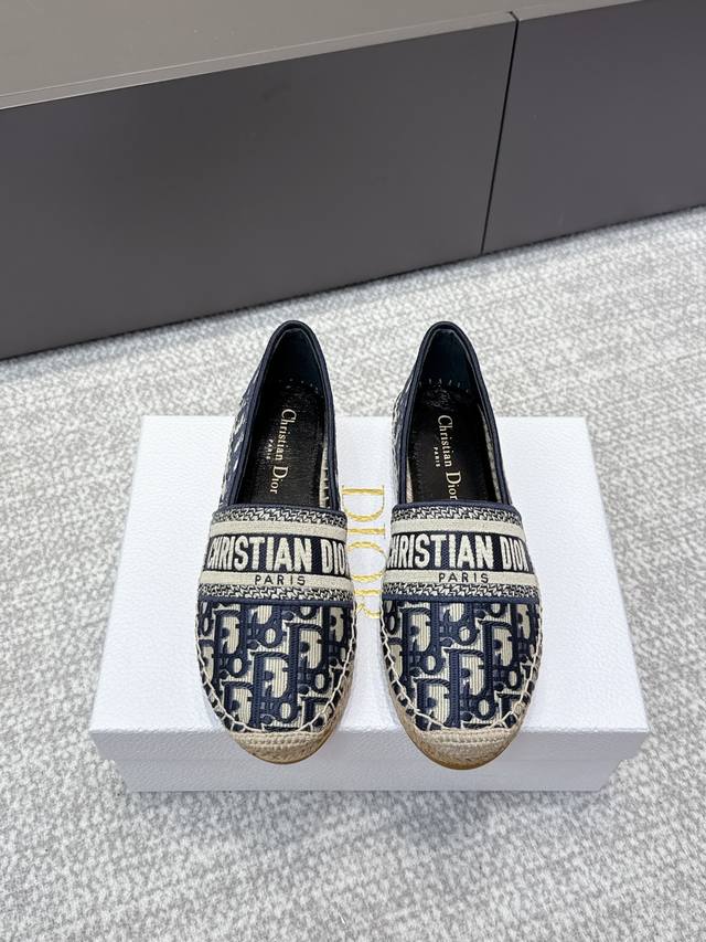 Official website-synchronized box packaging, early spring style 25Ss Dior Granvi