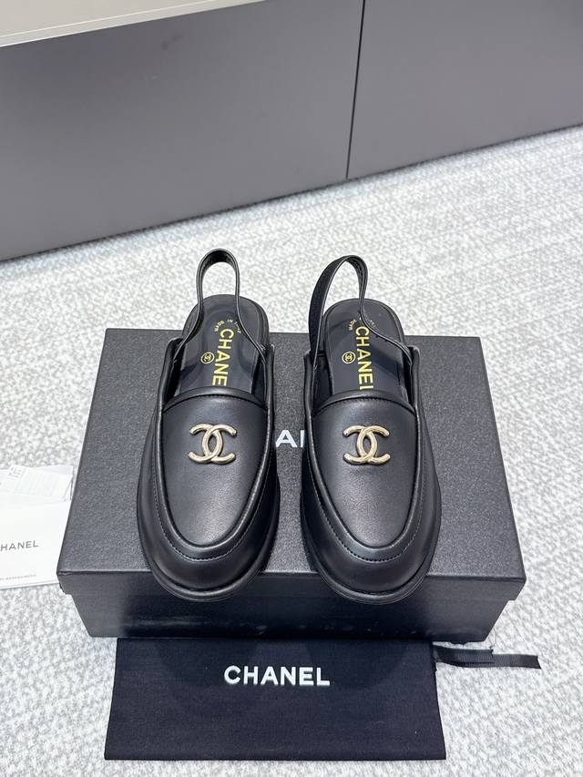 High-quality Chanel Fall/Winter closed-toe shoes (retailer quality). I was insta