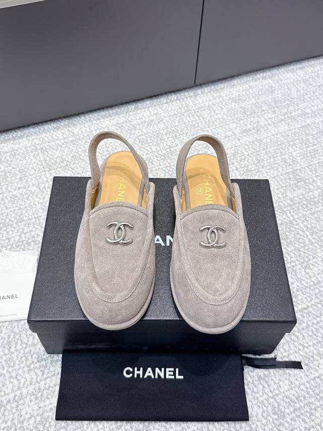High-quality Chanel Fall/Winter closed-toe shoes (retailer quality). I was insta
