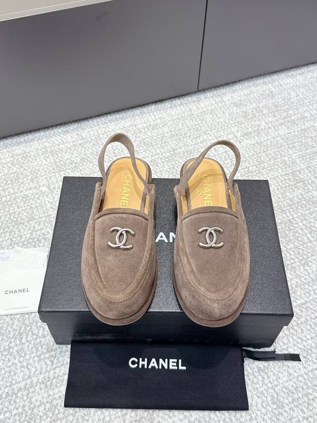 High-quality Chanel Fall/Winter closed-toe shoes (retailer quality). I was insta