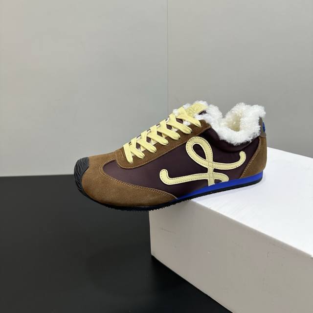 Men +10 Loewe Fall/Winter Newest Couple Style Furry Shoes German Training Shoes