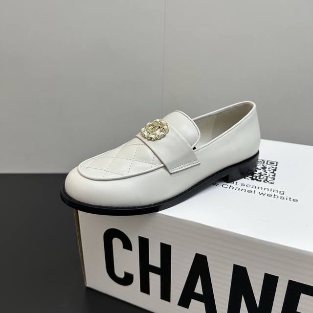 Chanel 25Ss New Chanel Diamond Buckle Loafers Spring/Summer Must-Have from Chane