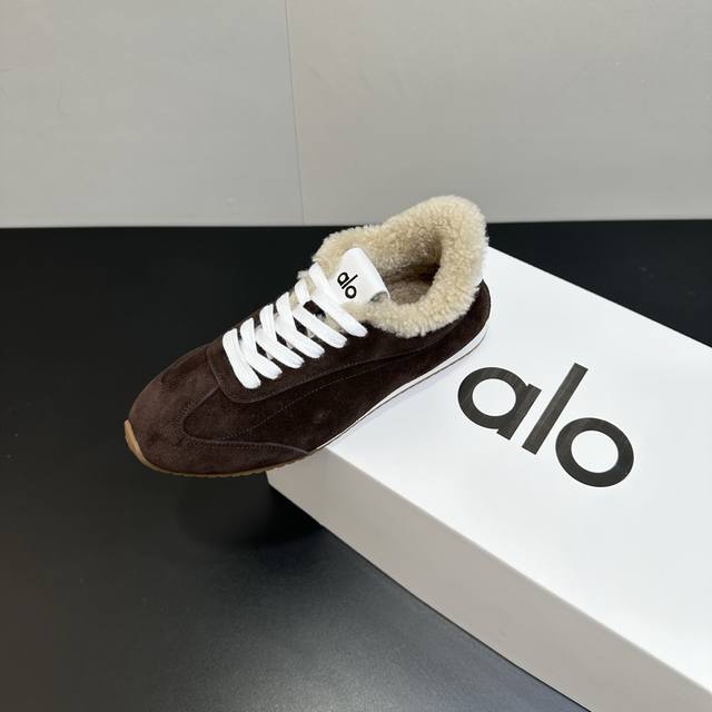 Alo 25Ss New Casual Sports Shoes German Training Shoes Wool Lining Super versati