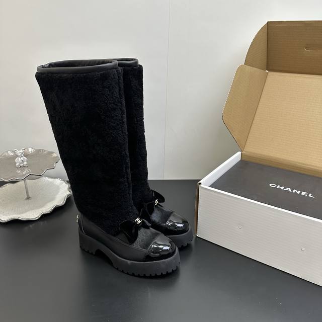 Chanel Fall/Winter Classic Style Patchwork Wool and Lambskin High-Top Platform S