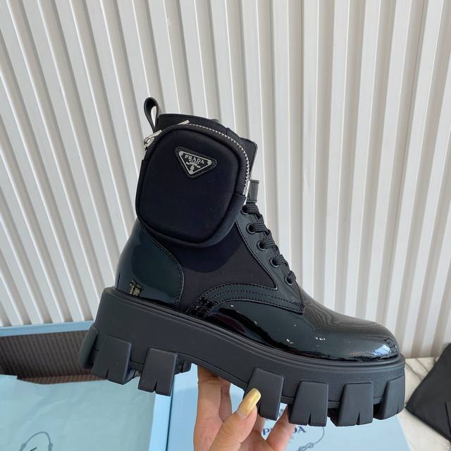 Top-tier factory quality, Sss releases Prada's latest bag, ankle boot, and platf