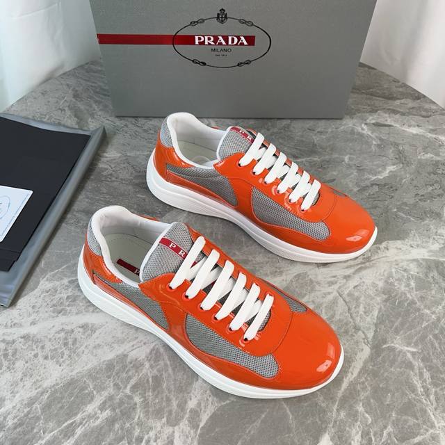 Classic P-brand design. Outer layer: Top-grain patent leather + brand mesh fabri