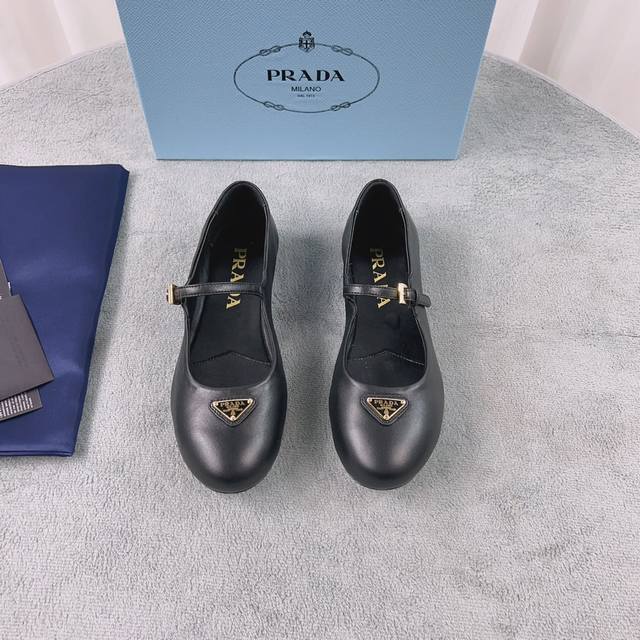 Prada New Dance Shoes Upper: Imported mixed sheepskin Lining: Lambskin Sole: 1:1
