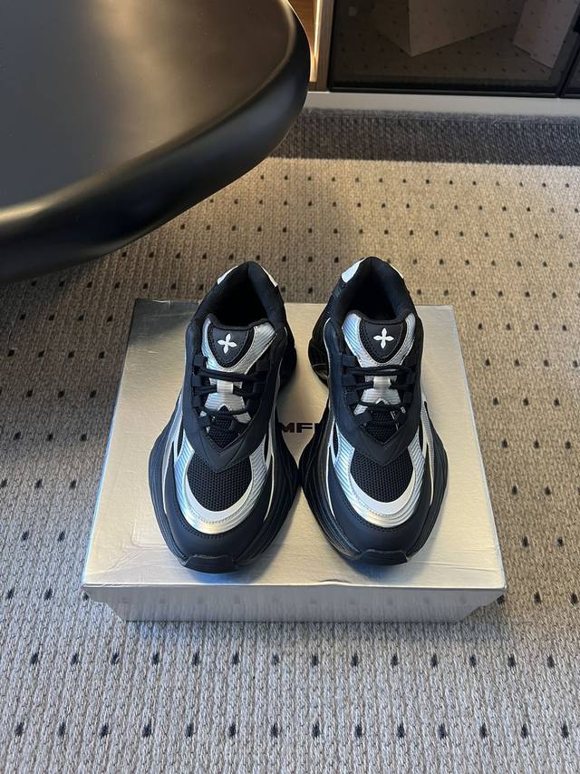 Smfk 25Ss Black Platform Dad Shoes (Ddd) Made with a combination of mesh and lea