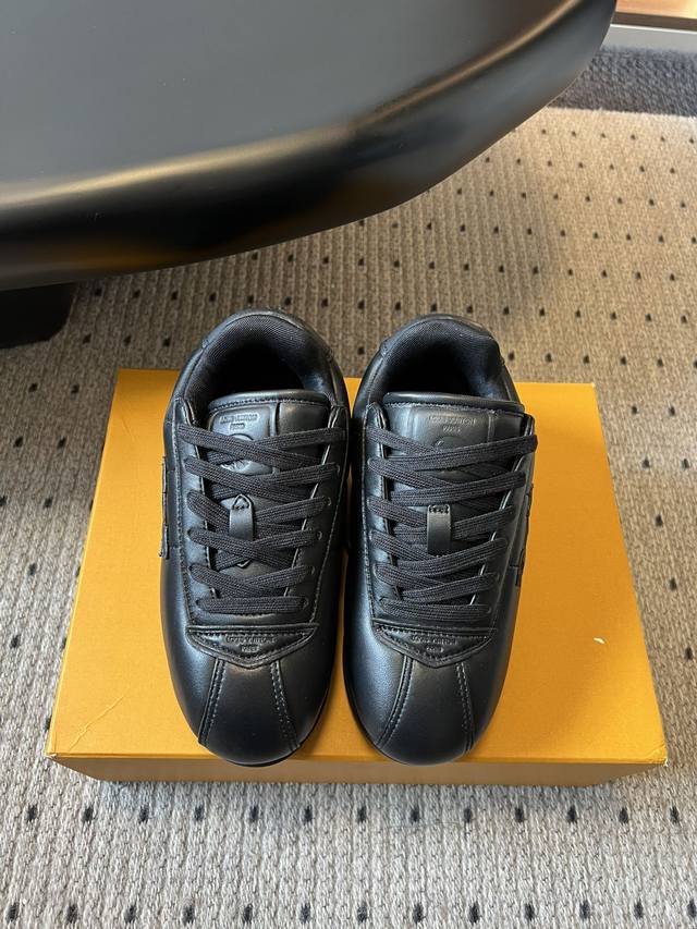 Louis Vuitton Pharrell Williams Collaboration Runway Collection: Platform Casual