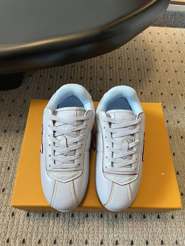 Louis Vuitton Pharrell Williams Collaboration Runway Collection: Platform Casual