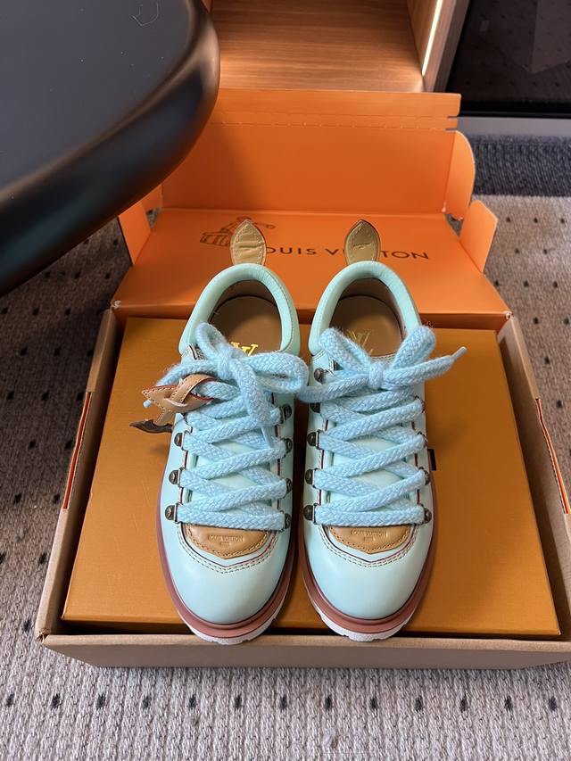 Louis Vuiteeo* Louis Vuitton Lace-up Platform Loafers, Newest Style, Couple/Unis