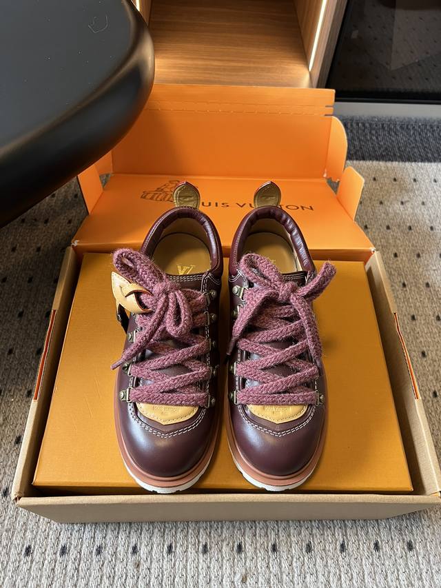 Louis Vuiteeo* Louis Vuitton Lace-up Platform Loafers, Newest Style, Couple/Unis