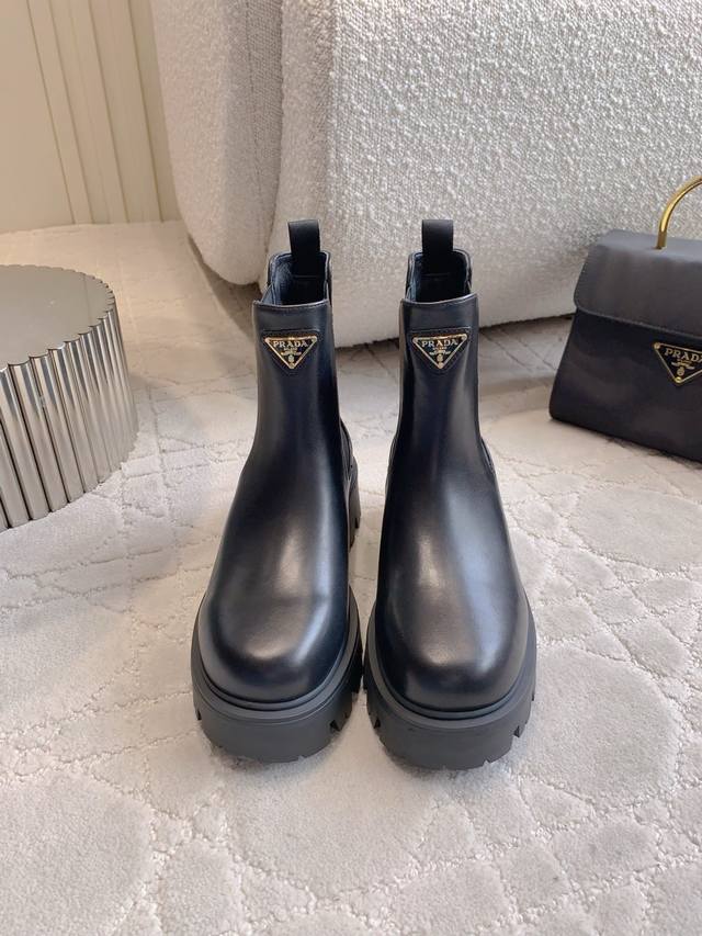 Factory Price P Prad* New Triangle Logo Thick-Soled Ankle Boots Classic triangle
