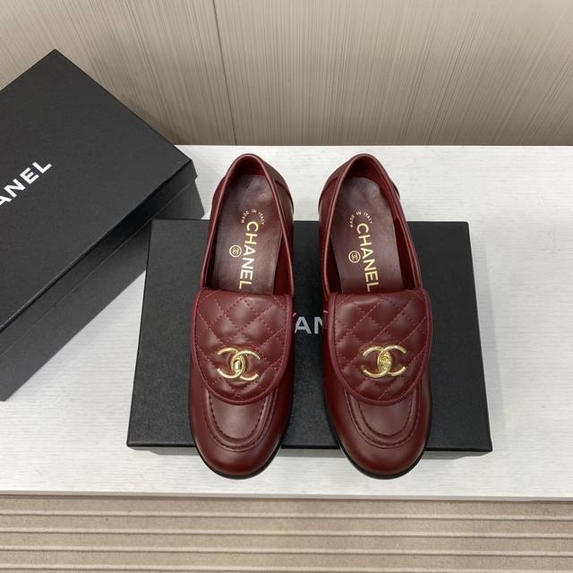 Factory Price P Chanel 24Ss Autumn/Winter High-End Custom Loafers - A Century-Ol