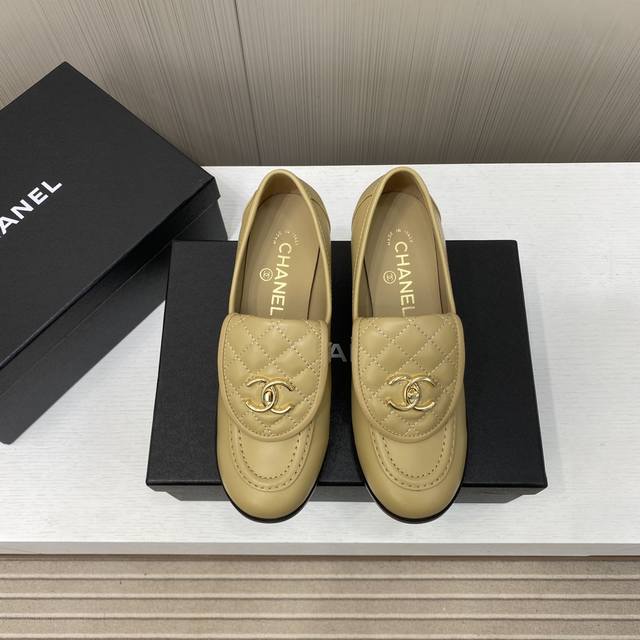 Factory Price P Chanel 24Ss Autumn/Winter High-End Custom Loafers - A Century-Ol