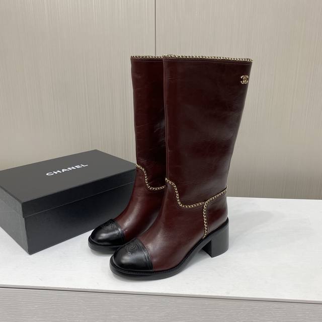 Factory Price P Chanel Fall/Winter Paris Runway Button-Down Boots Series Origina