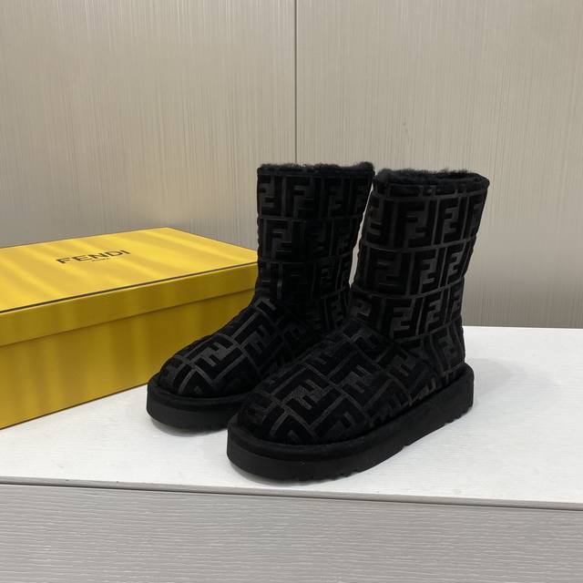 Factory Price P Top Version Fendi Fall/Winter Runway Main Series Classic Monogra